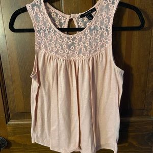 Forever 21 light pink tank top
